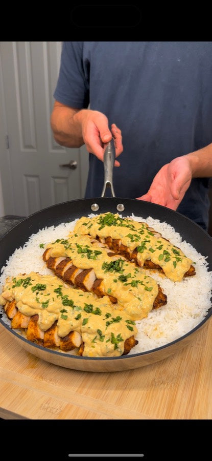Queso Chicken & Rice