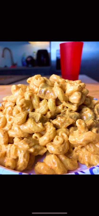 Buffalo Chicken Mac & Cheese